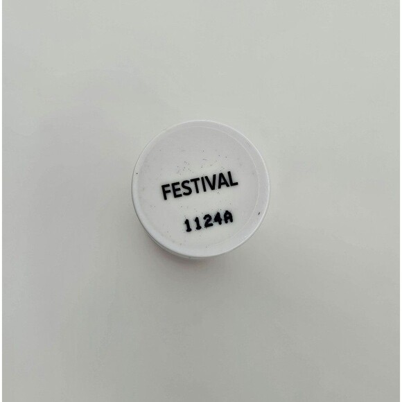 Younique Weekend Lip Butter Festival New in Box Discontinued - Picture 7 of 7